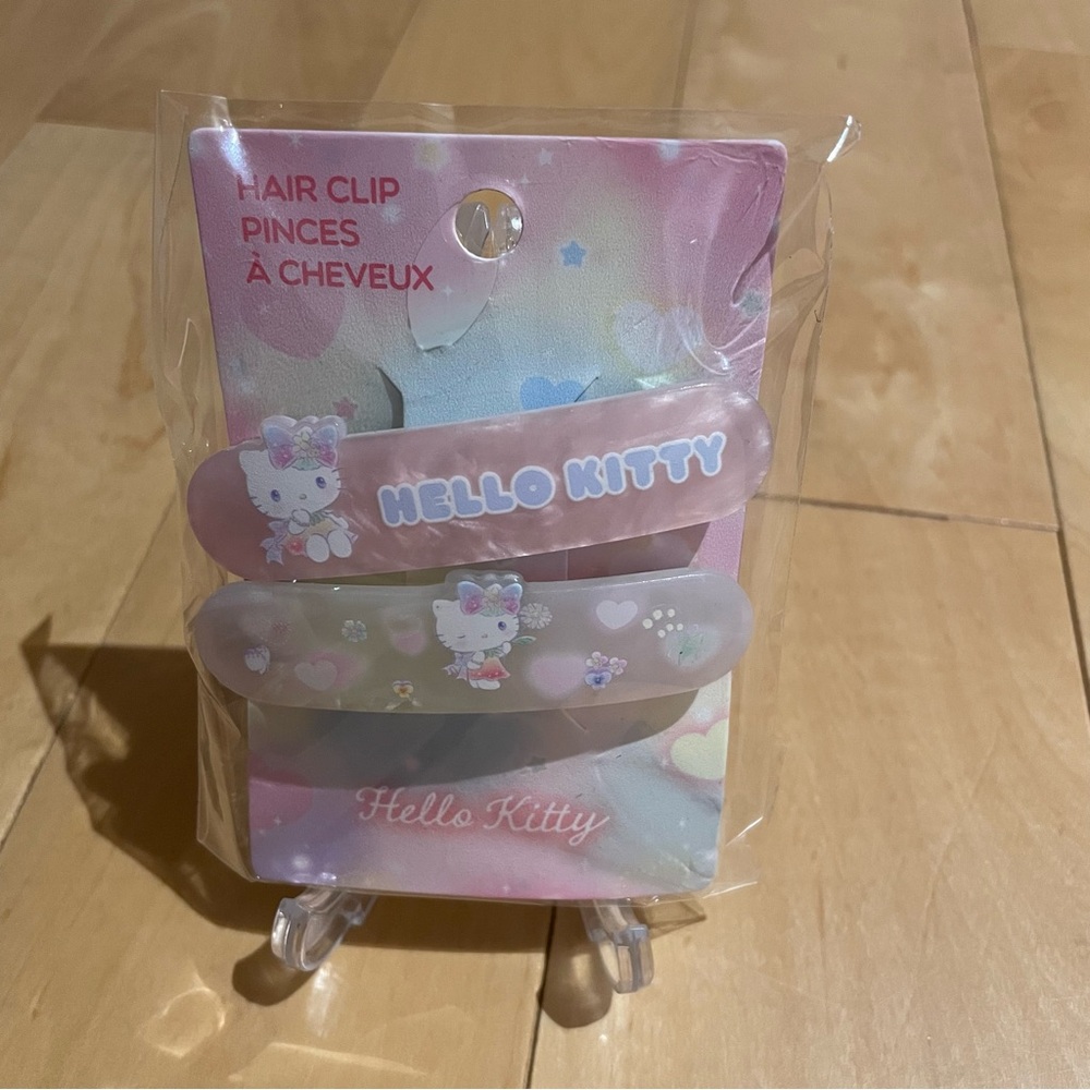 New 2pk hello kitty bestie hair clips